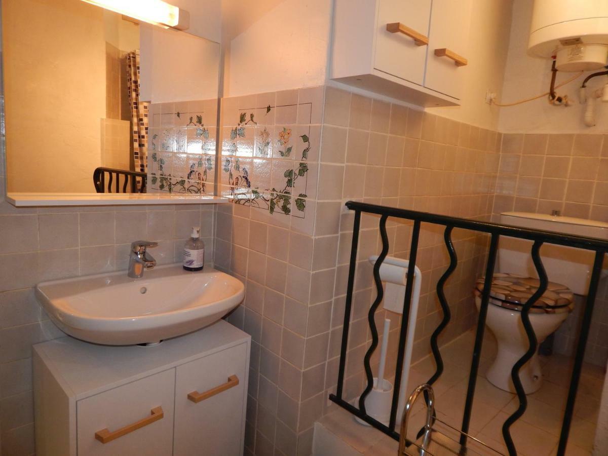 La Clef Du Couvent Apartment *